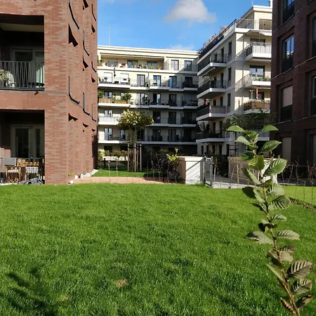 Wunderschoene Ferienwohnung Direkt An Der Elbe, Alt-Und Neustadtnaehe Dresden Exterior photo